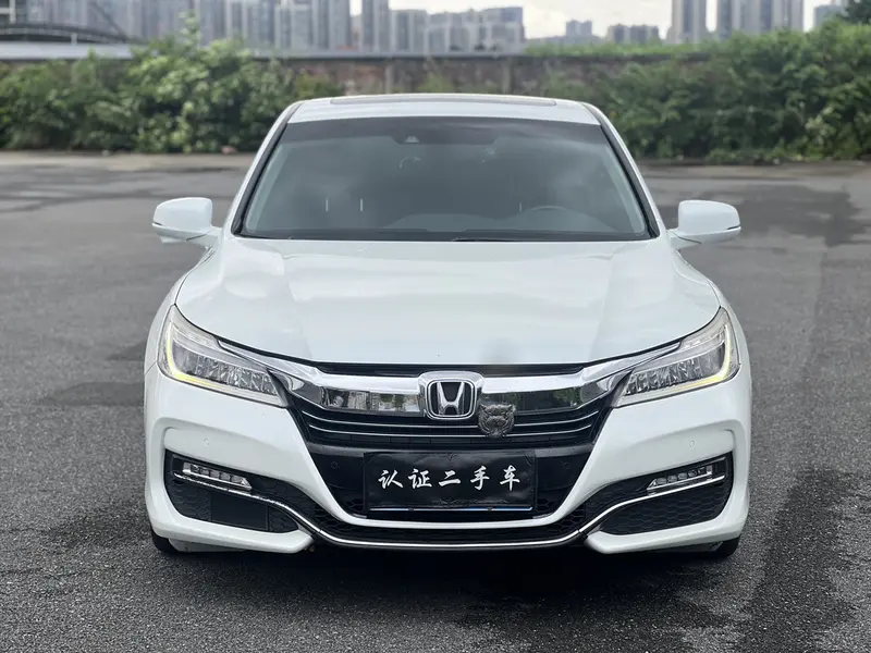 Honda Accord — фото 2