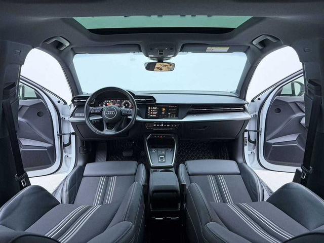 Audi A3 id 4368134 из Китая 11