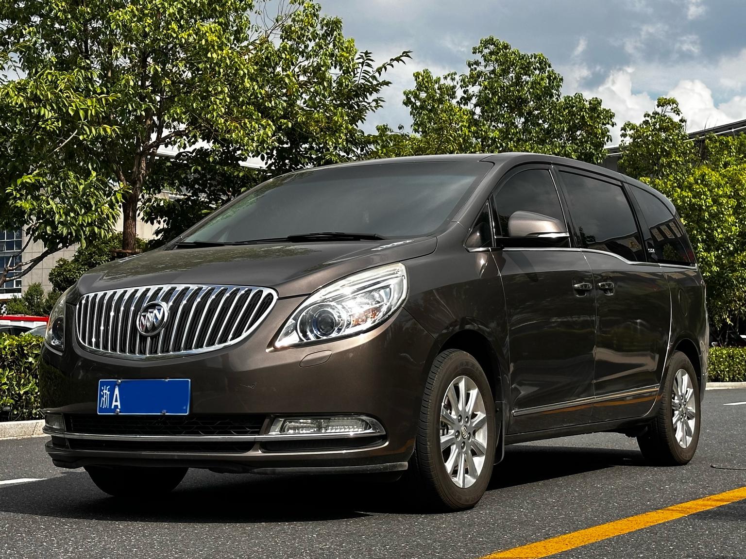 Buick GL8 — фотографии объявления, Фото 2