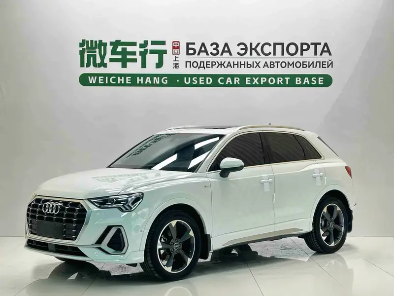 Audi Q3 — фото 1