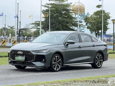 Chery Arrizo 8 PRO