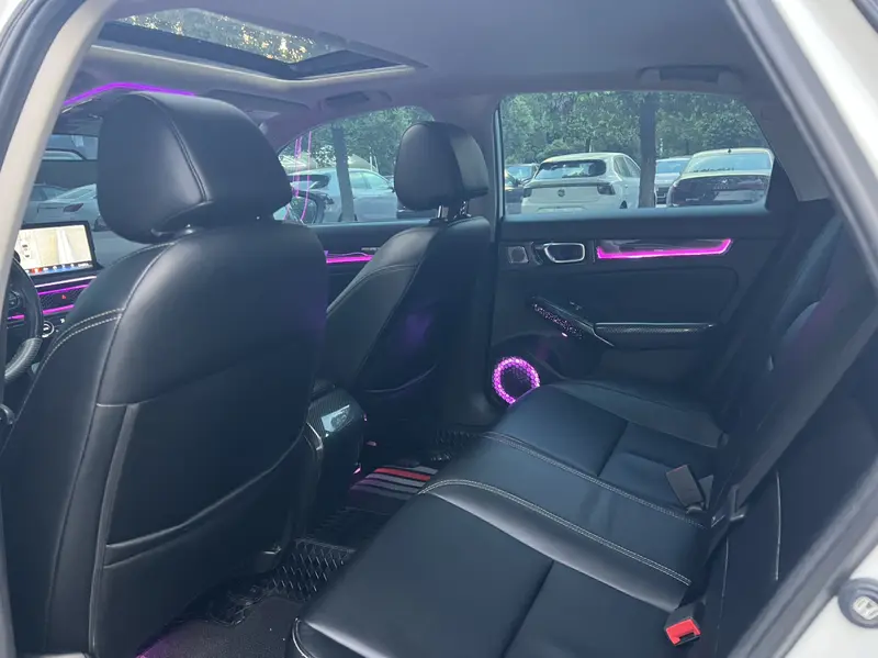 Honda Civic — фото 10