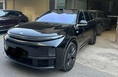Li Auto L7