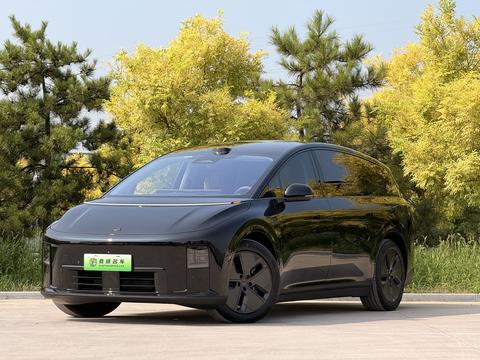 Li Auto i8