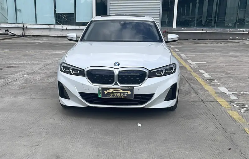 BMW i3 eDrive35L — фото 2