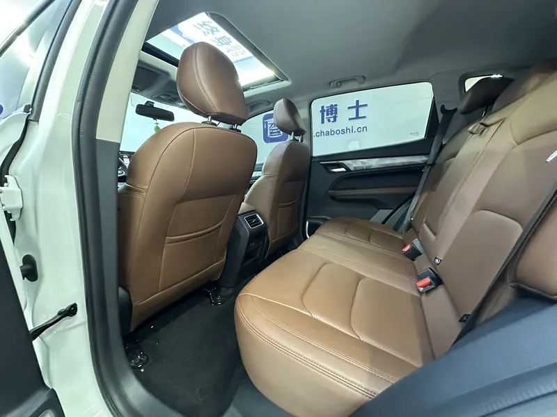 Geely Vision X6 — фото 13