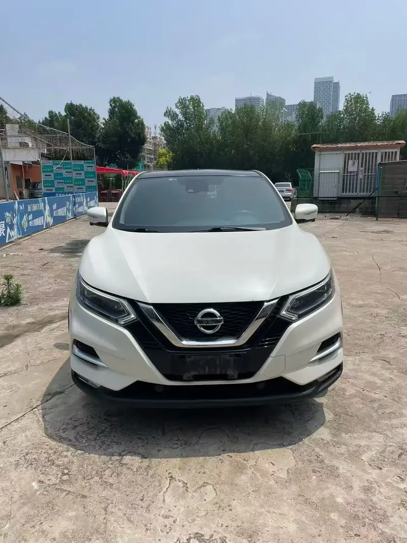 Nissan Qashqai — фото 2