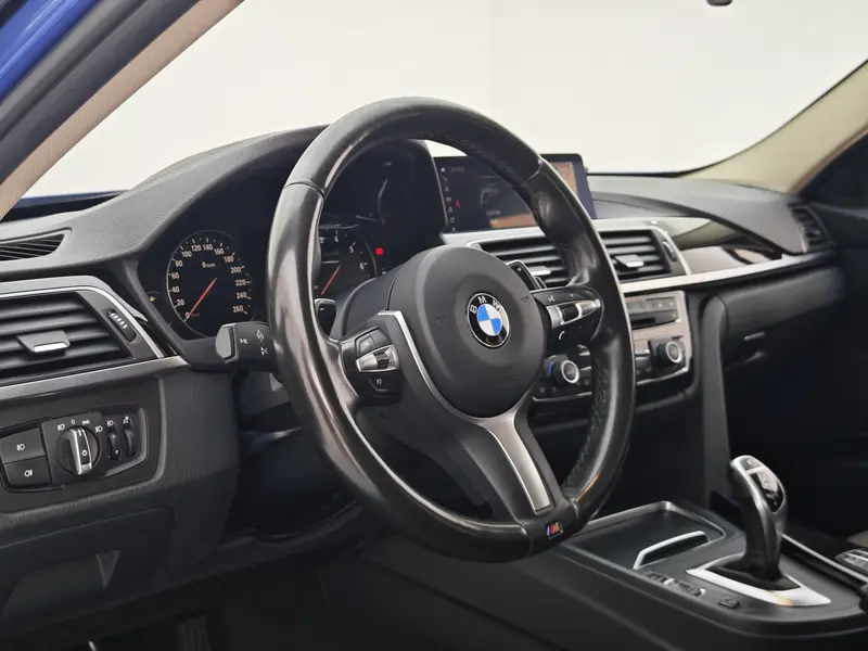 BMW 3 Series — фото 13