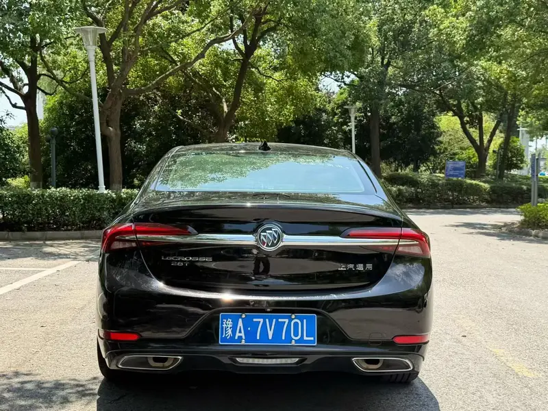 Buick LaCrosse 28T люкс — фото 5