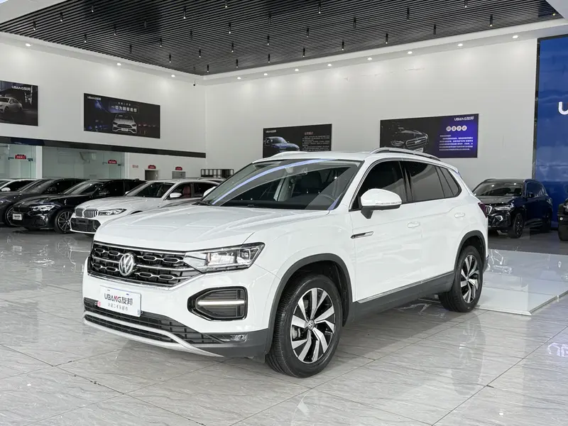 Volkswagen Tayron 330 TSI 2 WD