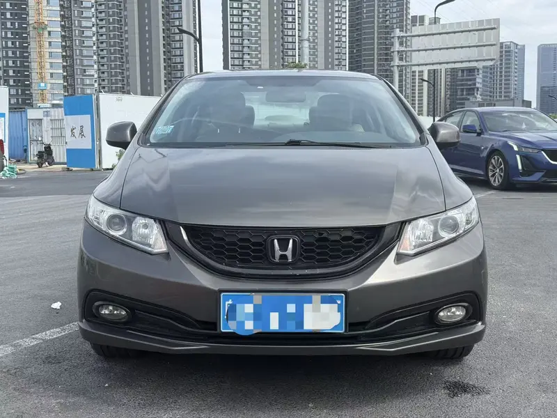 Honda Civic — фото 2