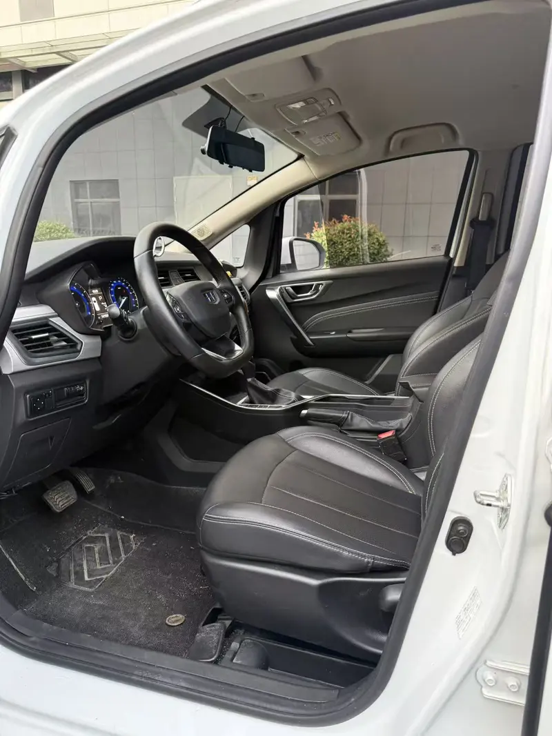 Geely Vision X3 1.5L CVT элит — фото 6