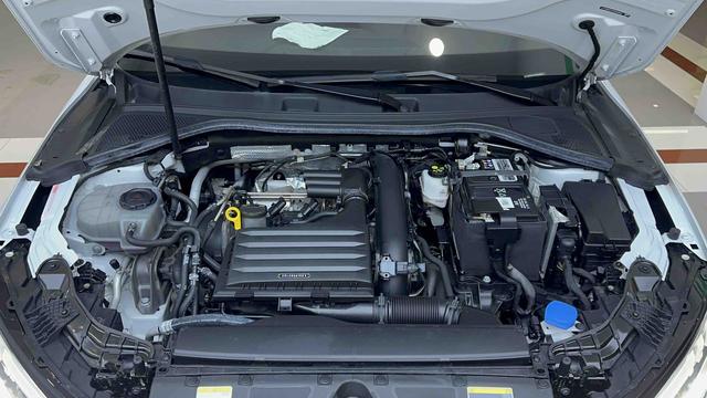 Audi A3 id 4368229 из Китая 14