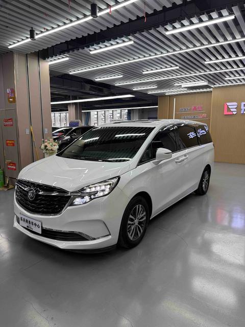 Buick GL8
