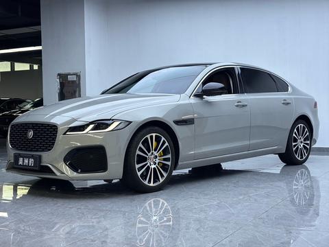 Jaguar XFL