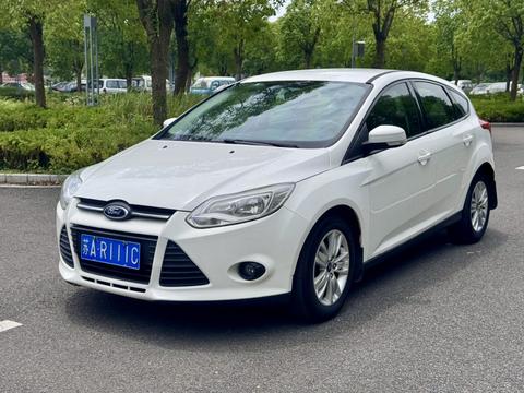 Ford Focus 2012 1.6L AT Comfort