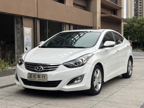 Hyundai Elantra Langdong