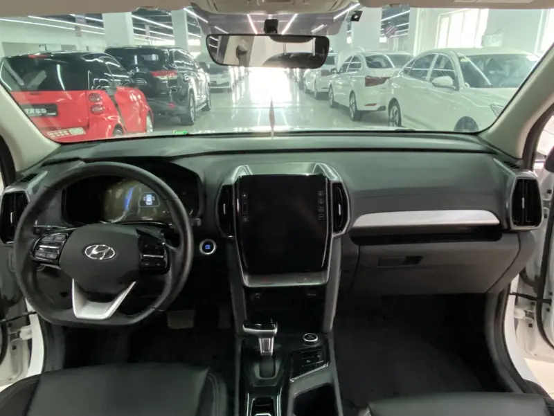 Hyundai ix 35 2.0 L AT 2 WD Advanced GLS — фото 6