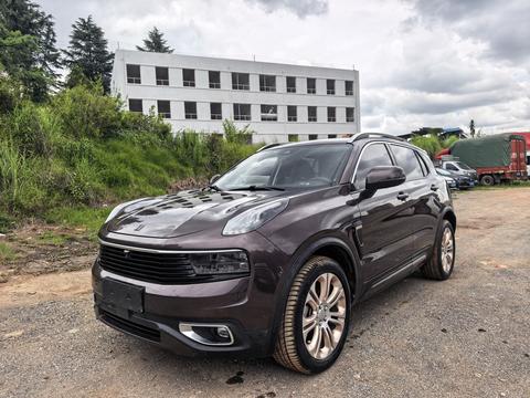 Lynk & Co 01