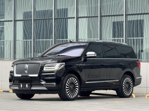 Lincoln Navigator