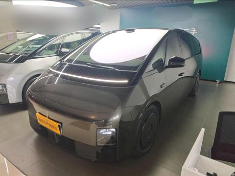 Li Auto MEGA