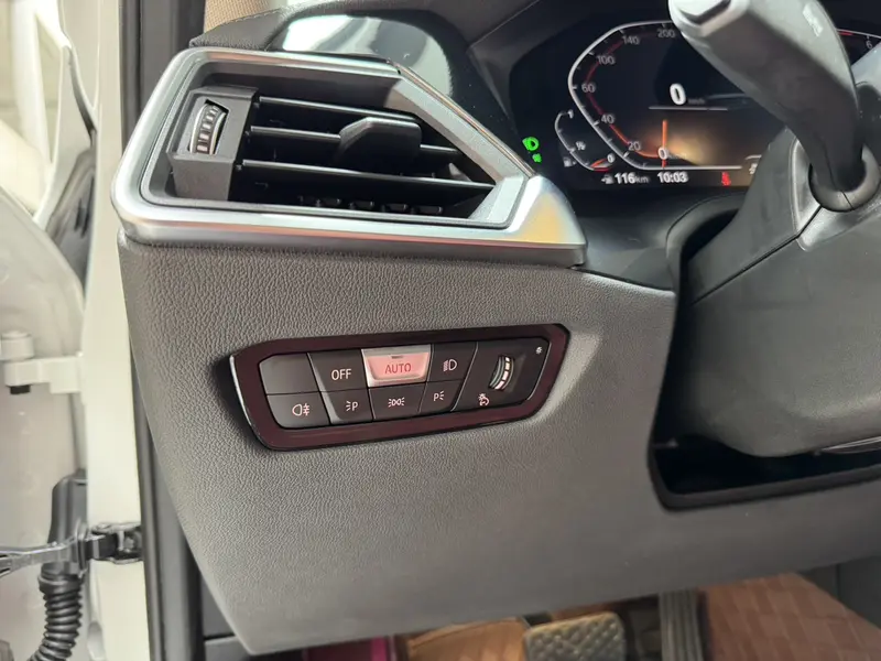 BMW 3 Series — фото 16