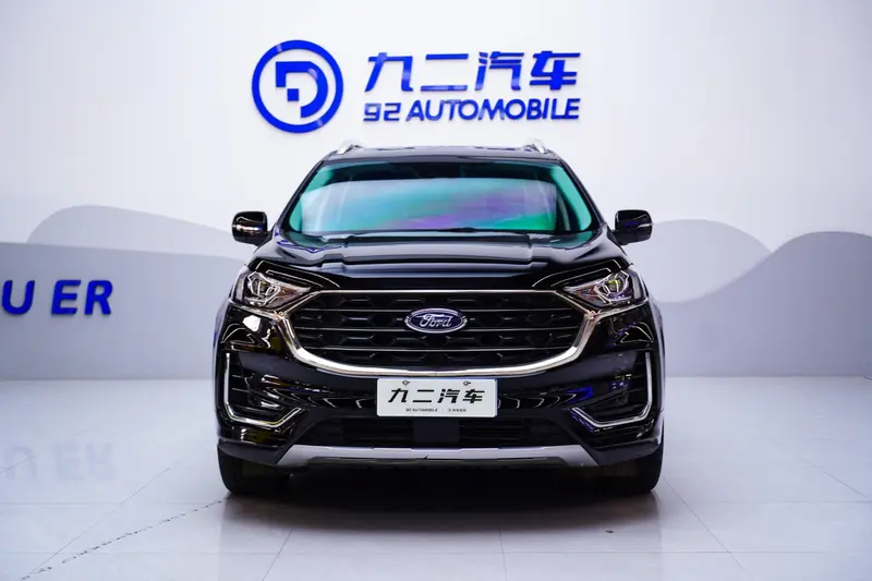 Ford Edge — фото 2