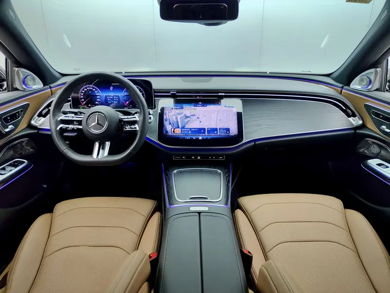 Mercedes-Benz E-Class E 300 L стиль — фото 17