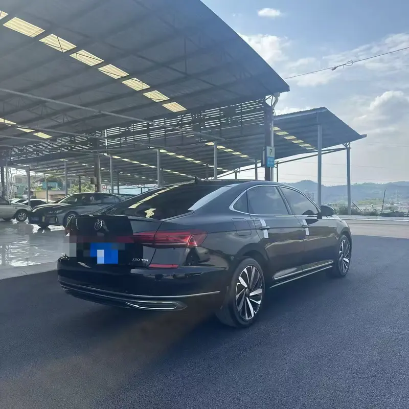 Volkswagen Passat — фото 6