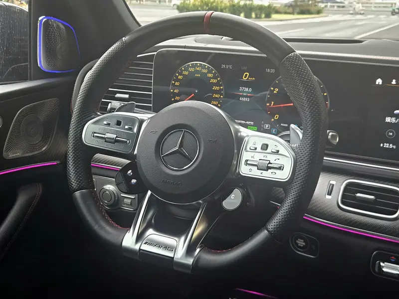 Mercedes-Benz GLE AMG — фото 10