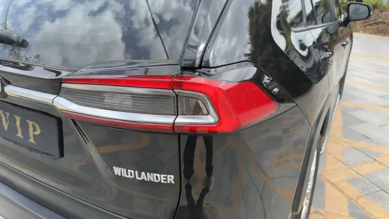 Toyota Wildlander — фото 8