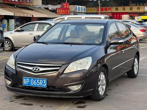 Hyundai Elantra Yuedong