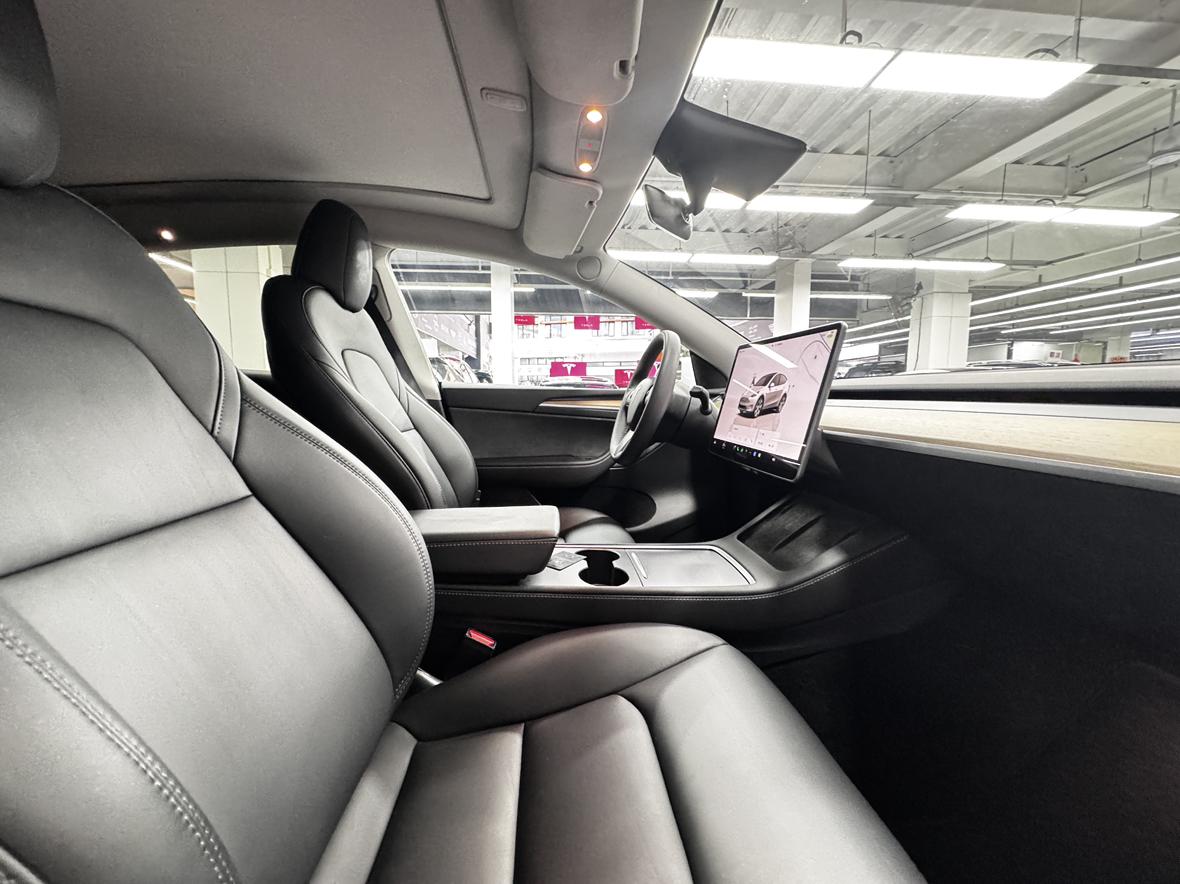 Tesla Model Y — фотографии объявления, Фото 14