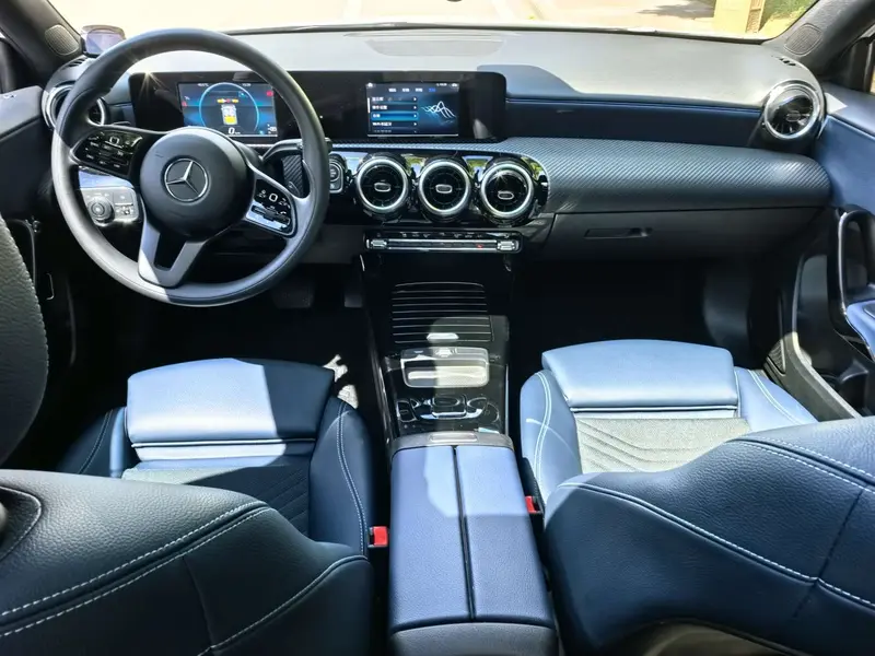Mercedes-Benz A-Class — фото 5