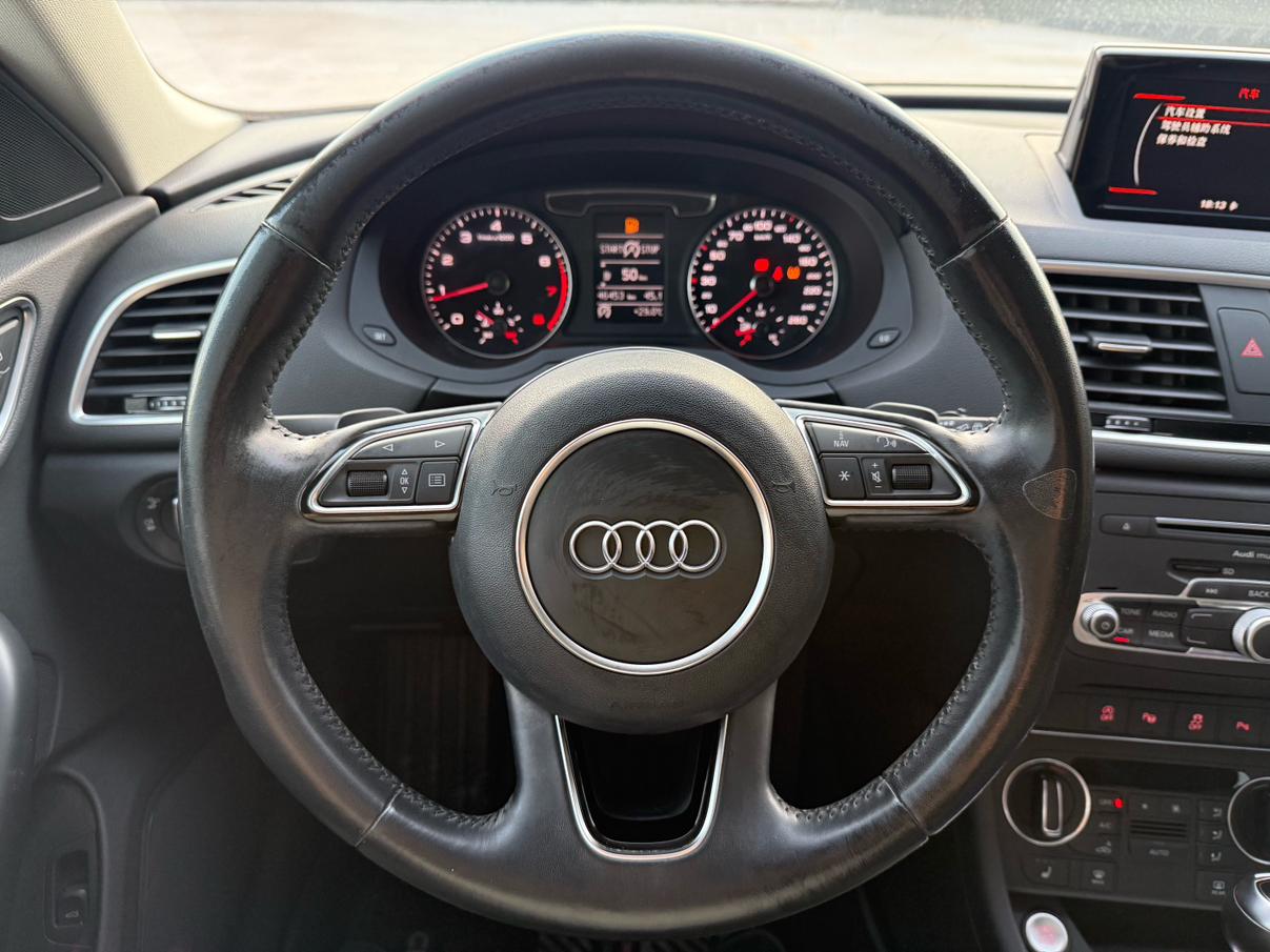 Audi Q3 — фотографии объявления, Фото 11