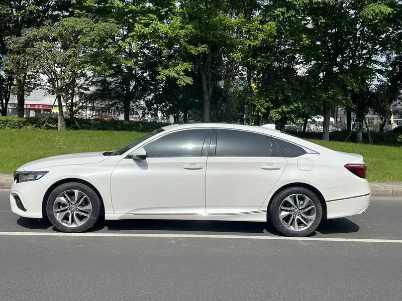Honda Inspire — фото 4