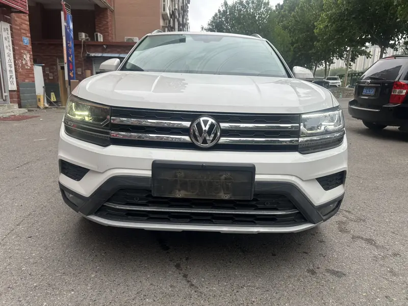 Volkswagen Tharu — фото 2