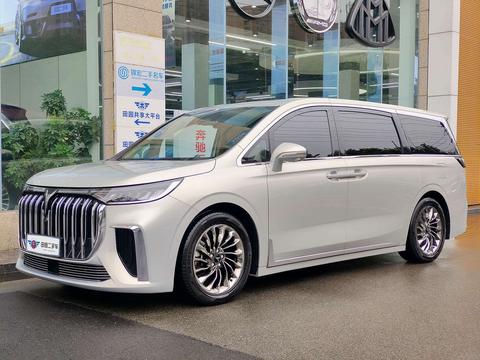VOYAH Dreamer PHEV
