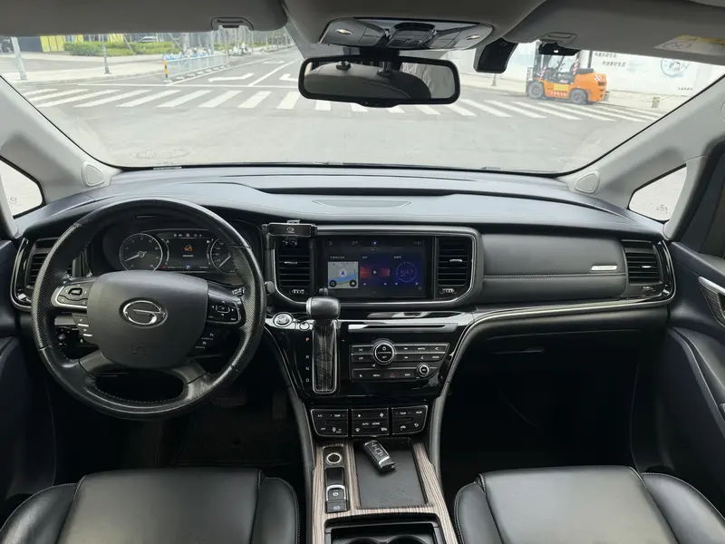 Trumpchi GAC Trumpchi M 8 390 T Premium — фото 7