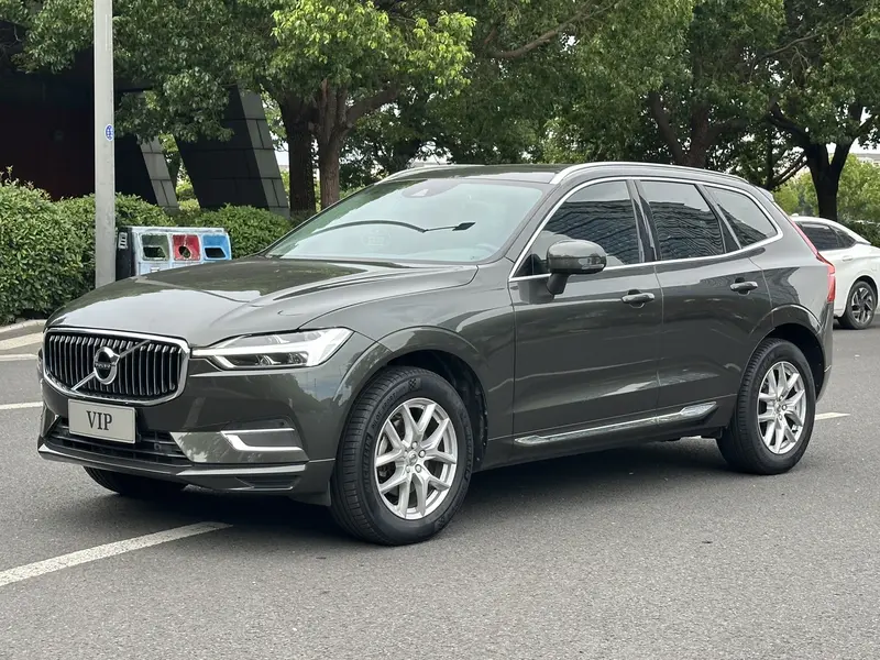 Volvo XC 60 T 5 4 WDLuxury