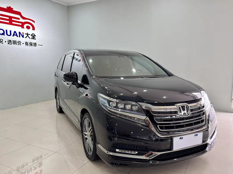 Honda Elysion 2.0L · люкс — фото 3