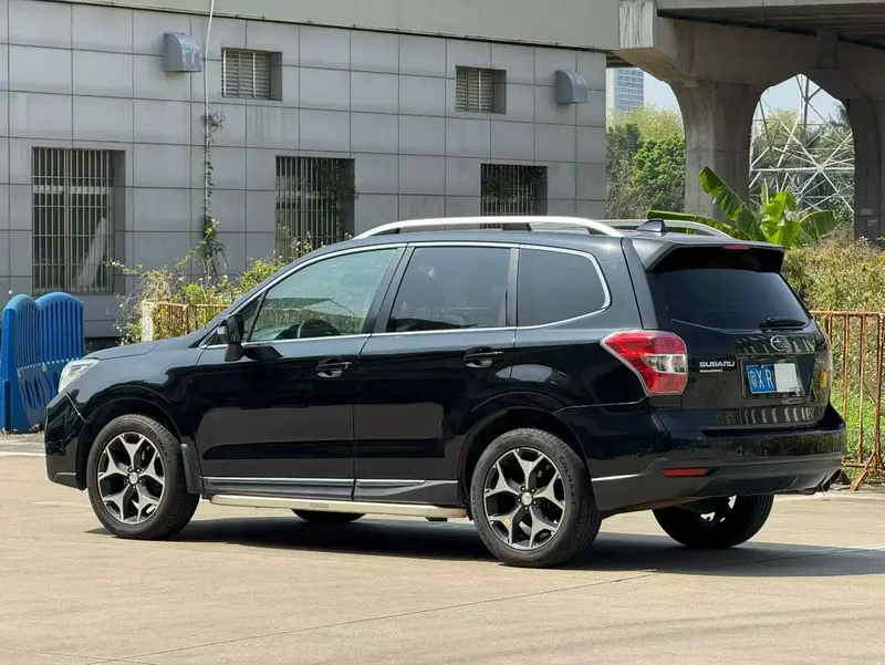 Subaru Forester — фото 3