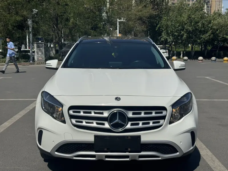Mercedes-Benz GLA — фото 2