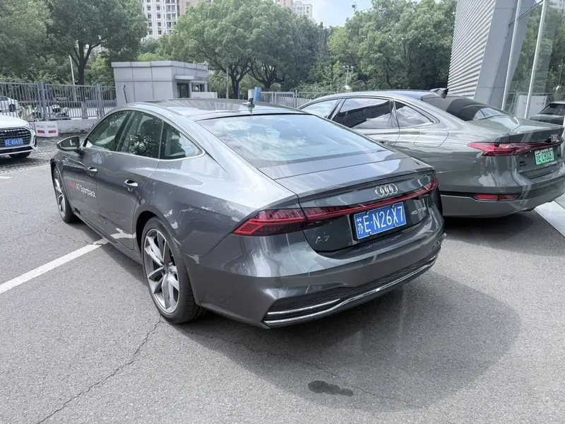 Audi A7 — фото 3