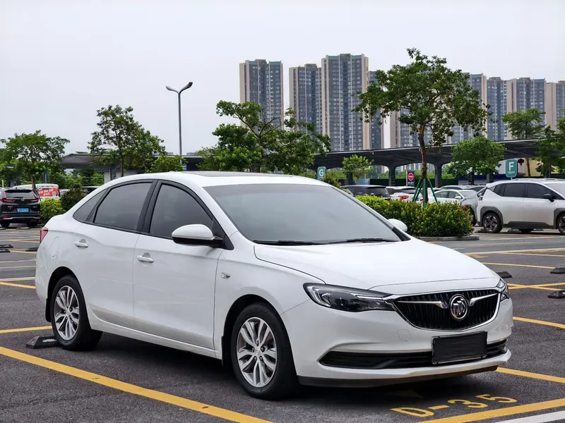 Buick Excelle 1.3T автомат элит — фото 3