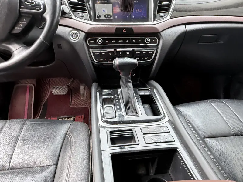 Trumpchi GACTrumpchi GS8 — фото 10