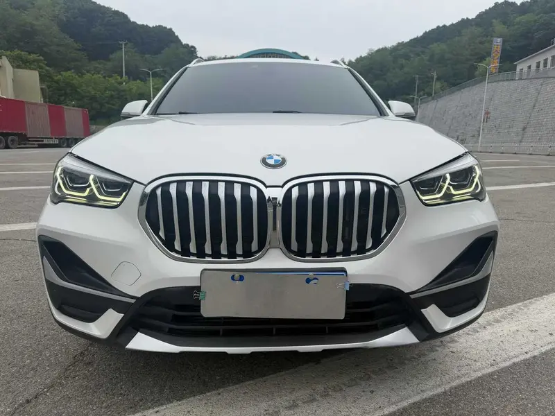 BMW X1 — фото 2