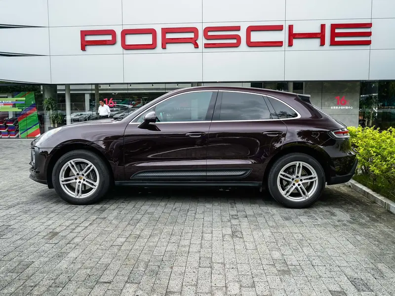 Porsche Macan 2.0 T — фото 4