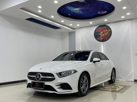 Mercedes-Benz A-Class 2022 рестайлинг Спортивный седан A 180 л