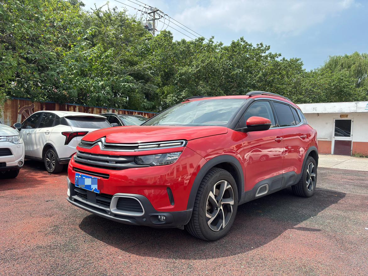 Citroen C5 Aircross 2017 1